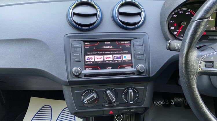 SEAT Ibiza 1.2 TSI Connect Euro 6 5dr